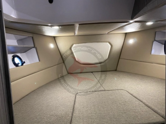 Ranieri INTERNATIONAL NEXT 285 LX novos à venda