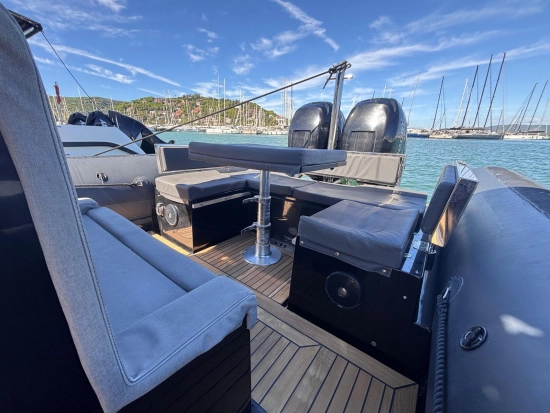 SEA WATER 300 PHANTOM de segunda mano en venta