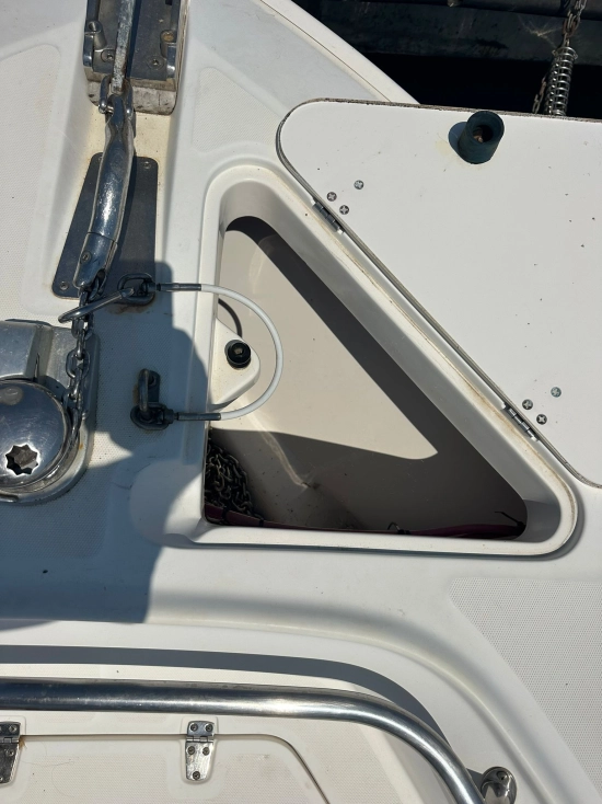 Boston Whaler 240 OUTRAGE de segunda mano en venta