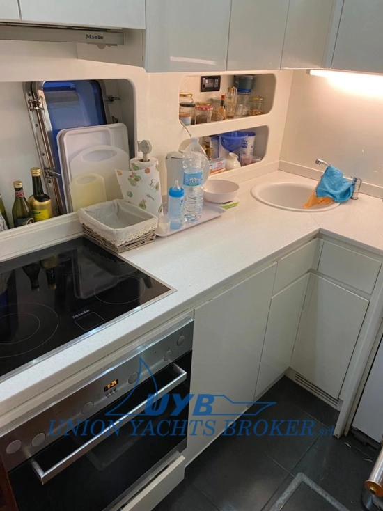 Overmarine Mangusta 72 Open de segunda mano en venta