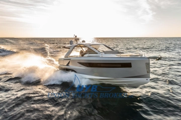 Jeanneau DB 37 nuova in vendita