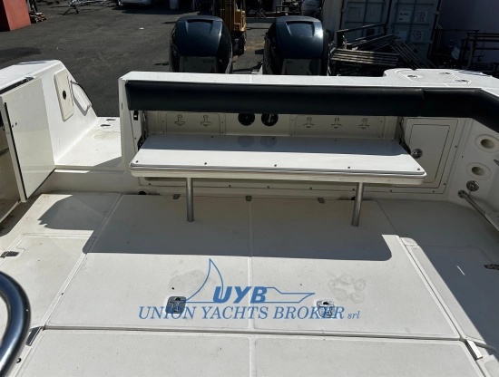 Boston Whaler 305 CONQUEST usata in vendita