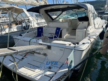 Riviera 4000 Offshore usata in vendita