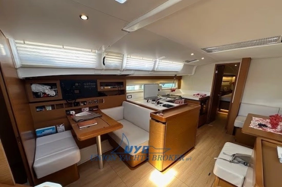 Jeanneau Sun Odyssey 490 usado à venda