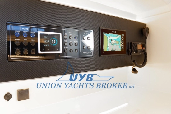 Italia Yachts 11.98 nuova in vendita