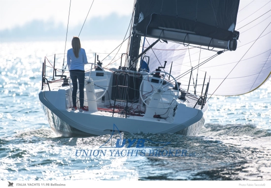 Italia Yachts 11.98 nuova in vendita