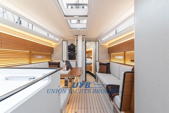 Italia Yachts 12.98 nuova in vendita