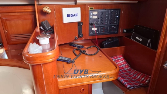 Beneteau Oceanis 411 usado à venda