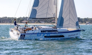 Dufour Yachts 37 nuova in vendita