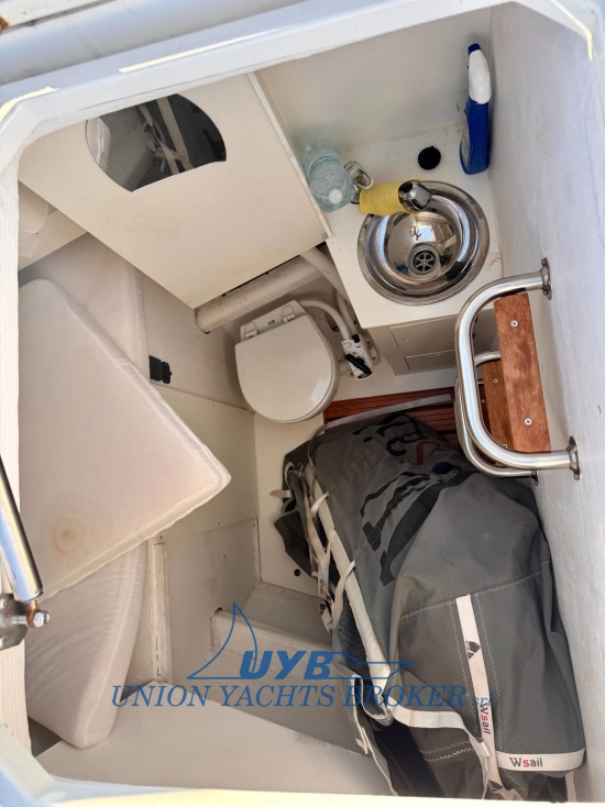 Italia Yachts 15.98 usata in vendita