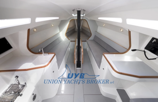 Italia Yachts 9.98 Fuoriserie nuova in vendita