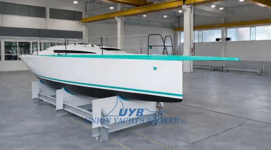 Italia Yachts IY 9.98 NEXTGEN nuova in vendita