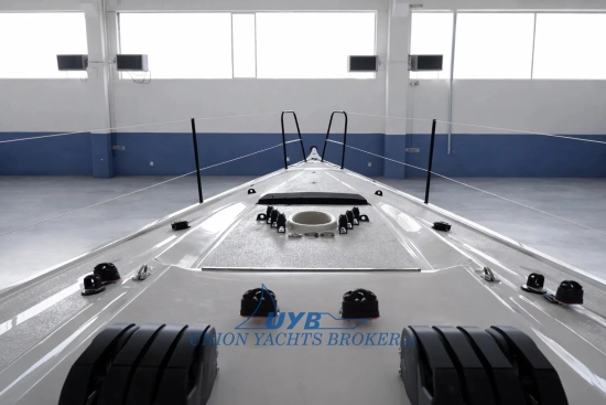 Italia Yachts IY 9.98 NEXTGEN nuova in vendita