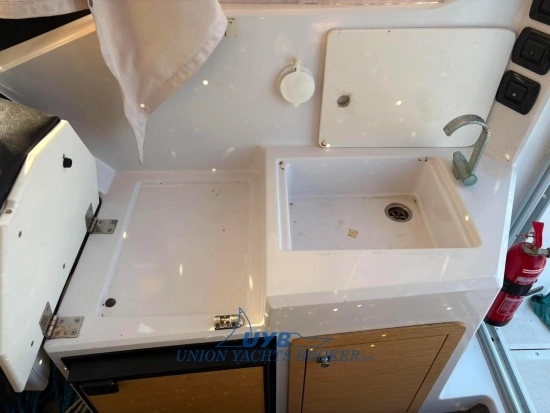 Ranieri Cantiere CLF 25 de segunda mano en venta