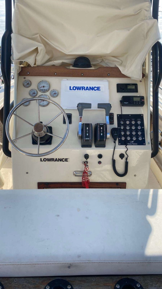 Mako Marine 230 usata in vendita