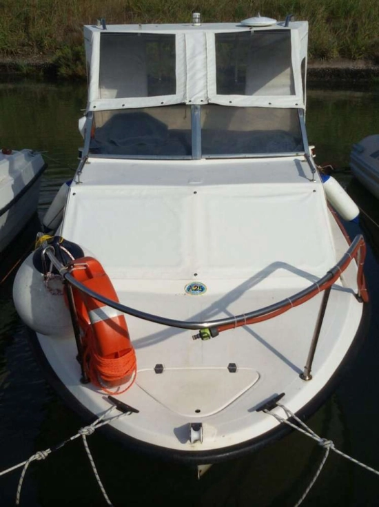 Custom 560 CRUISER usata in vendita