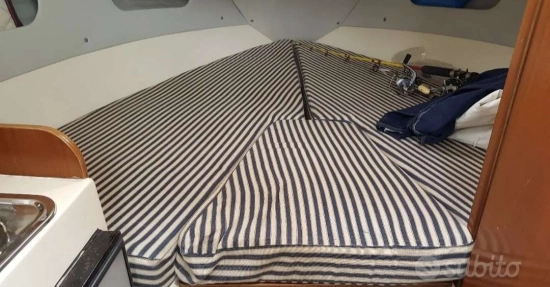 Jeanneau Merry Fisher 895 usado à venda