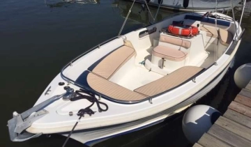 NAVALPLASTICA FELUCA 600 usata in vendita
