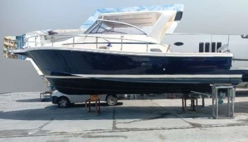 Cayman Yachts 30 WA usata in vendita