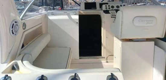 Cayman Yachts 30 WA usata in vendita