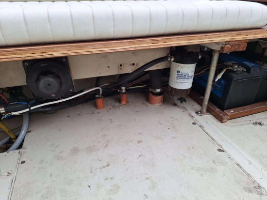 Boston Whaler REVENGE 19 usata in vendita
