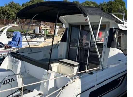 Jeanneau Merry Fisher 795 de segunda mano en venta