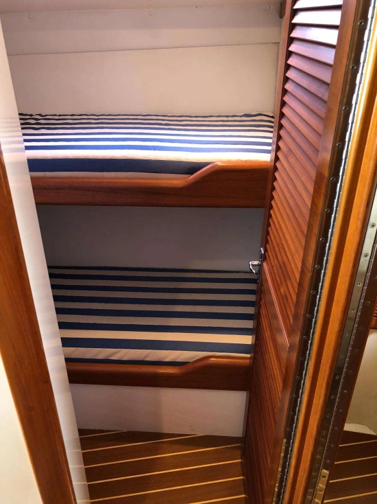 Cabo Yachts 35 usata in vendita