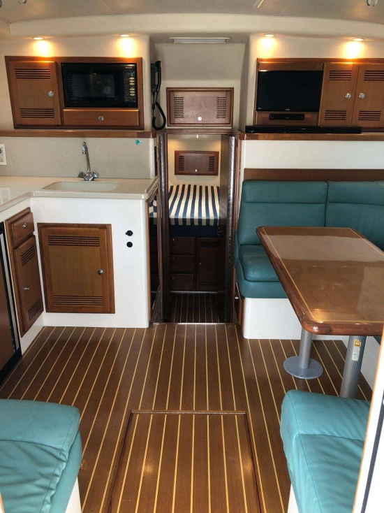 Cabo Yachts 35 usata in vendita
