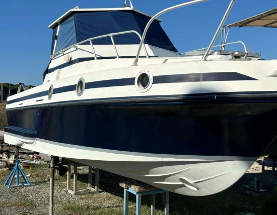 CANTIERE CRESTITALIA AQUAMASTER 7 FISHERMAN de segunda mano en venta