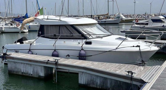Jeanneau Merry Fisher 755 usata in vendita