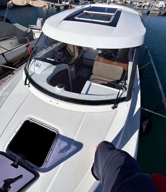 Jeanneau Merry Fisher 755 usata in vendita