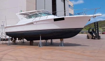 Hatteras Yachts 39 CONVERTIBLE usata in vendita