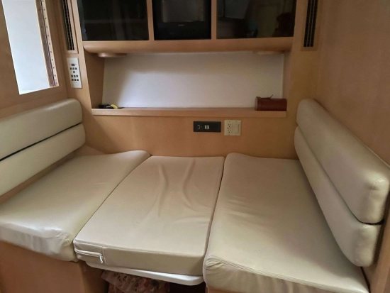 Hatteras Yachts 39 CONVERTIBLE de segunda mano en venta
