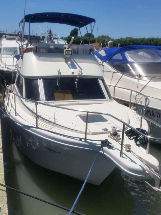 Cayman Yachts 30 FLY usata in vendita
