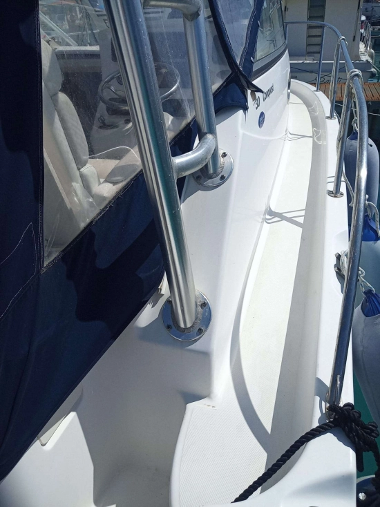 Boston Whaler CONQUEST 305 de segunda mano en venta