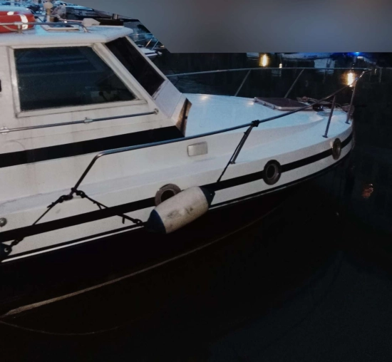 CANTIERE CRESTITALIA AQUAMASTER 7 FISHERMAN de segunda mano en venta