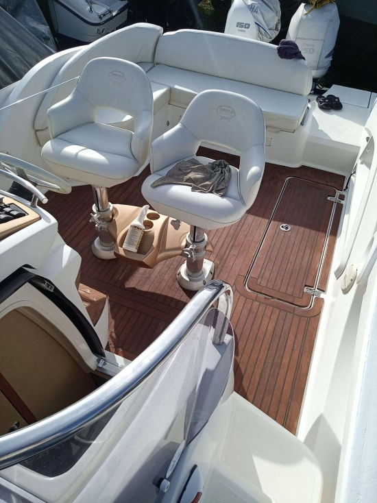 Sessa Marine Key Largo 27 usata in vendita
