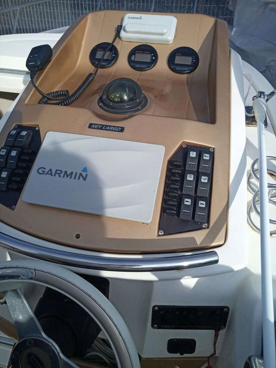 Sessa Marine Key Largo 27 usata in vendita