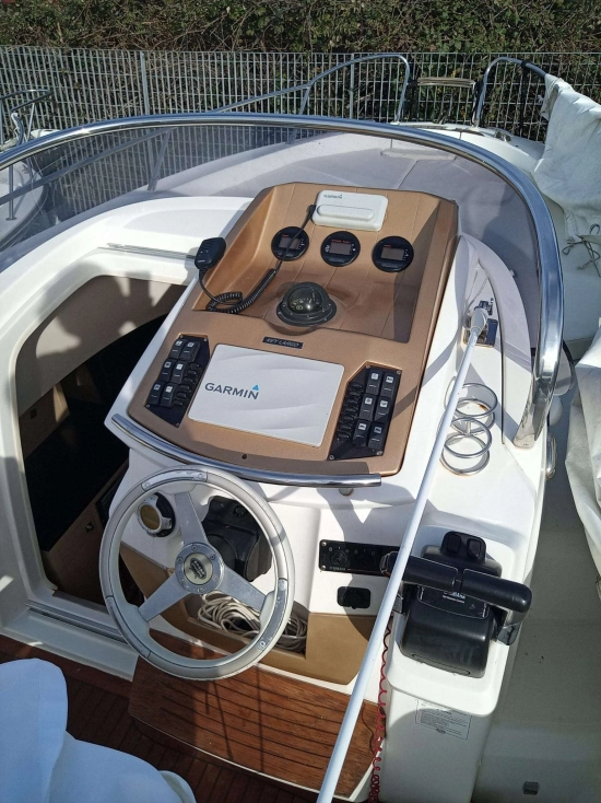 Sessa Marine Key Largo 27 usata in vendita
