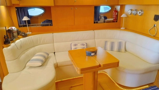 Uniesse 48 OPEN usata in vendita