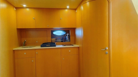 Uniesse 48 OPEN usata in vendita