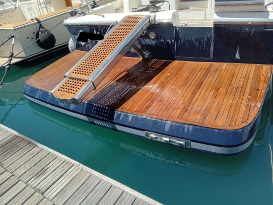 Uniesse 48 OPEN usata in vendita
