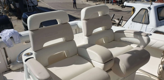 Boston Whaler OUTRAGE 320 de segunda mano en venta
