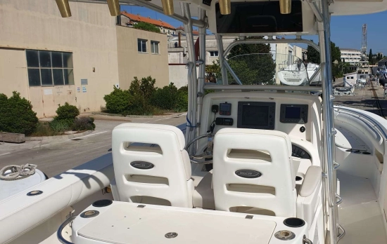 Boston Whaler OUTRAGE 320 de segunda mano en venta