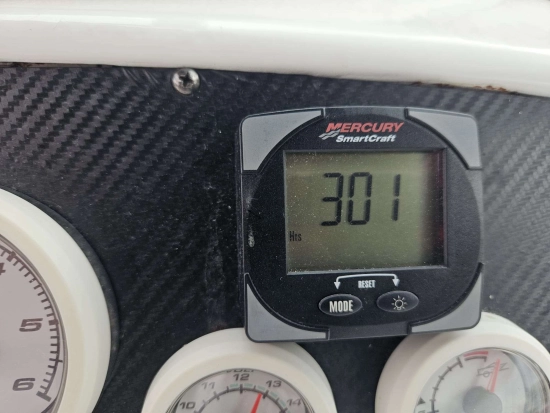 Sea Ray Sundancer 290 usata in vendita
