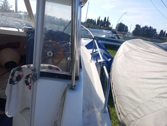 Jeanneau Merry Fisher 625 de segunda mano en venta