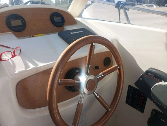 Jeanneau Merry Fisher 625 de segunda mano en venta