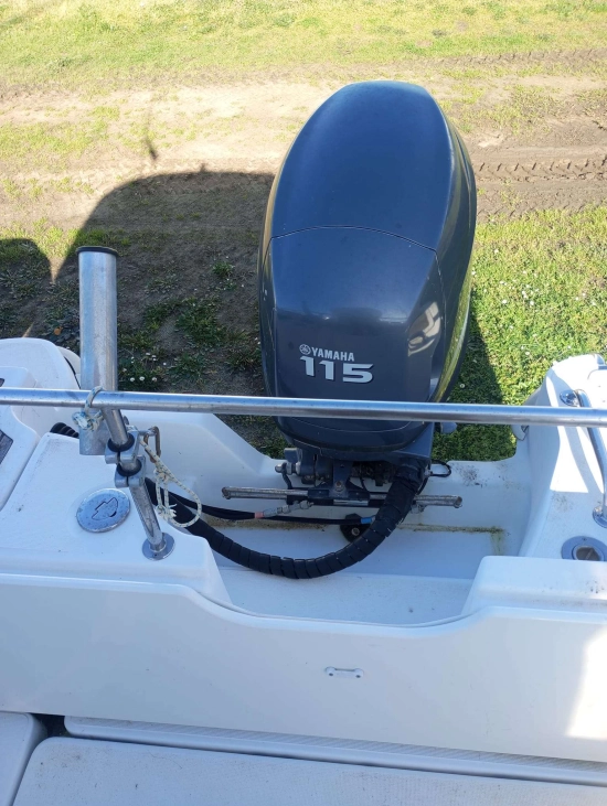 Jeanneau Merry Fisher 625 de segunda mano en venta