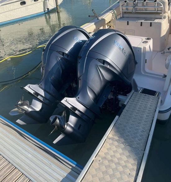 Grady White CANYON 271 de segunda mano en venta
