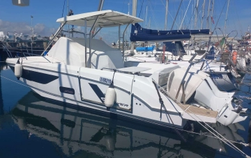 Beneteau Flyer 9 + 2x250 hp Honda (tutto 2024) Flyer 9 + 2x250 hp Honda (tutto 2024) usata in vendita
